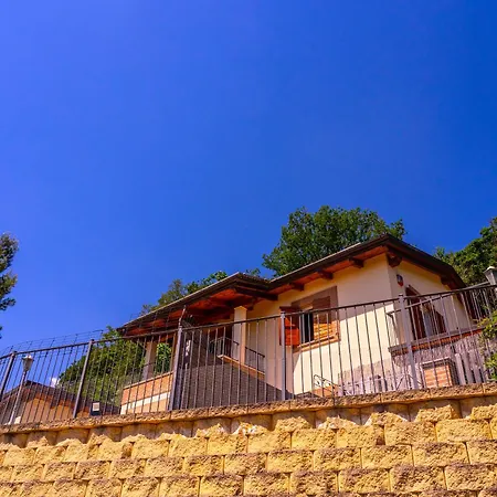 Duchessa - 2 Private With Ensuite Bathrooms לינה וארוחת בוקר 3*