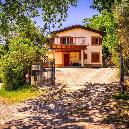 לינה וארוחת בוקר Duchessa - 2 Private With Ensuite Bathrooms